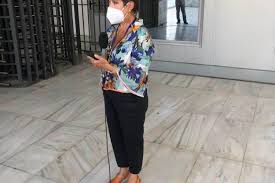 Τρεντάρει πάλι το #skai_xeftiles στο twitter. Iwanna Mandroy Sth Dhmosiografia An Gennh8eis Sth Blaxokerasia Kai Den Eisai Apo Tzaki Kai Doyleyeis Ston Skai Gennas Ypopsies Arcadia Portal