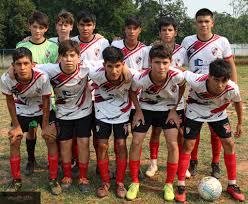 CATEGORÍA SUB 15💙💛💙 CLUB SPORTIVO ITAUGUEÑO 1- 1 Club 13 de Junio.. A un  punto sumaron cada Equipo!! 💙💛💙FUERZA MUCHACHOS💙💛💙 Algunas tomas  fotografícas!! Gentileza Martita Ortiz 📸!!...