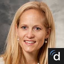 Mary Bina's Instagram, Twitter & Facebook