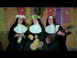 Ver entre tinieblas online completa pelis24 ~ ver entre tinieblas online completa en hd yolanda bell una cantante boleros adicta a las drogas temeraria y ambigua ve morir a su novio por una sobredosis herona adulterada. Entre Tinieblas Trailer 1983 Youtube