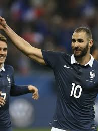Muet depuis son retour en équipe de france, karim benzema se retrouve déjà au centre des attentions. Voila Pourquoi Karim Benzema Ne Reviendra Pas En Equipe De France Gq France