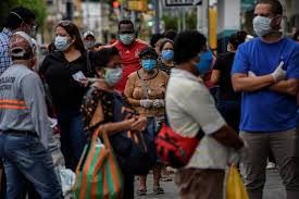 Casos de Covid-19 no Equador dobram a cada semana e passam de 10.000 | VEJA