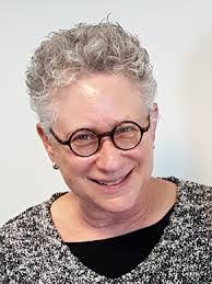 Lynn Berkowitz's Instagram, Twitter & Facebook