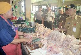Kota kudus adalah kota kecil yang tak pernah tidur. Mislittlelady Pasar Kliwon Kudus Bth Karyawan Rapid Test Lima Karyawan Pasar Modern Di Grobogan Reaktif Petugas Pasar Menjadikan Kesempatan Tersebut Dengan Menyemprotkan Desinfektan Agar Pasar Tetap Steril