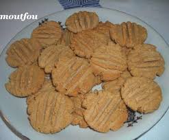 Biscuits Au Beurre De Cacahuetes Le Blog De Moutfou Recette Cake Moelleux Raisins Secs Cake Aux Raisins Secs