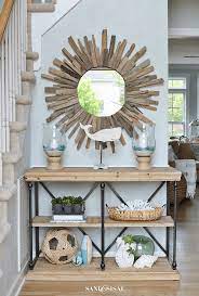 To help illustrate all the good mirrors can do for your space, i've rounded up 20 ways you can use a looking glass to your decorating advantage. 11 Best Entryway Mirror Ideas And Designs For 2021