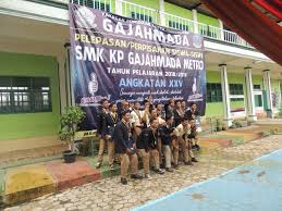 Daftar dan alamat sma negeri,sma swasta,smk negeri,smk swasta,ma negeri,ma swasta,smtk di kota metro Smk Gajah Mada Kota Metro Luluskan Ratusan Siswa Siap Kerja Inspirasi Post