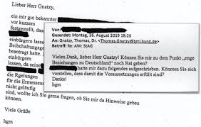 Der chef des inlandsgeheimdienstes unterstellt, dass das video. Amthor Affare Wie Ex Verfassungsschutzchef Maassen Sich Rechtsberatung Im Innenministerium Holte Abgeordnetenwatch De