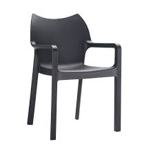 Make the most of your garden all year round with dunelm's large range of garden furniture sets. Plastic Garden Chairs With Arms Terni