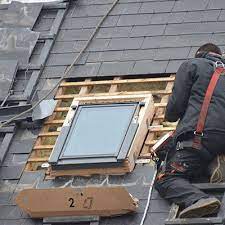 l installation de fenetre velux velux escalier design roof skylight