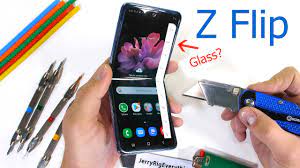 Choose one of these verbs for each sentence: Samsung Galaxy Z Flip Durability Test Fake Folding Glass Youtube