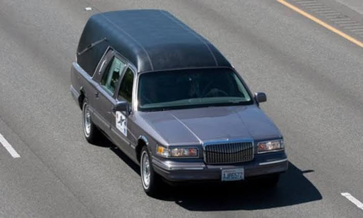 10 Pivotal Moments In The History Of The Hearse - Listverse