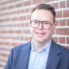 The creators of this stunning 1881 map were really ahead of their time 🙌  It shows the elevation of the Netherlands with respect to mean sea-level.  The message they deliver by the