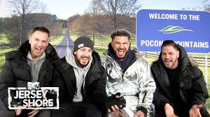 A community for 10 years. Jersey Shore Family Vacation Returns With Nicole Snooki Polizzi Watch People Com