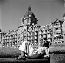 A Photographic History of Bombay's ...