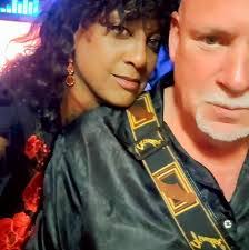 Jayne Lucas's Instagram, Twitter & Facebook