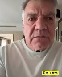 Sam Allardyce reacts to the mural of him eating chips 👀, GLOBAL HOME OF  FOOTBALL