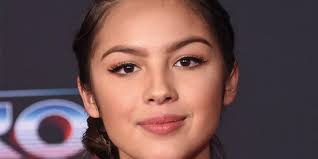 Olivia rodrigo is a soulful artist with a rare gift for emotive and empathic songwriting. Olivia Rodrigo Brauchte Vier Anlaufe Fur Den Fuhrerschein Radio Hamburg