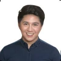 Christopher Quevedo's Instagram, Twitter & Facebook