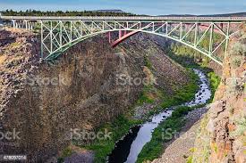 Foto De Ponte Do Rio Crooked Dobre Oregon E Mais Fotos De Stock De Rio Crooked Istock
