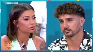 Gabriella se rompe al ser acusada por Manuel Gonzalez de haberle sido  infiel "¿Te piensas que mi relacion contigo es un juego"