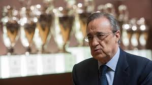 في الذكرى الثالثة لوفاته، استذكرت صفحة إسرائيل بالعربية الممثل المصري الراحل نور الشريف، وذلك عبر موقع تويتر، وأشارت إلى أن الرئيس الإٍسرائيلي السابق، شمعون بيريز. ØªÙƒØ¯ÙŠØ³ Ø§Ù„Ù†Ø¬ÙˆÙ… ÙˆØ¥Ù†Ø´Ø§Ø¡ Ø§Ù„Ø³ÙˆØ¨Ø± Ù„ÙŠØº Ù‡Ù„ Ø£ÙØ³Ø¯ Ø¨ÙŠØ±ÙŠØ² ÙƒØ±Ø© Ø§Ù„Ù‚Ø¯Ù… Ù…Ø± ØªÙŠÙ†