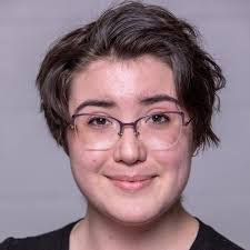 Bianca Cain's Instagram, Twitter & Facebook