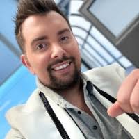 100+ "(zach)" profiles