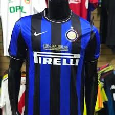 La plantilla de lujo que desprecio el inter de milan. Camiseta Inter De Milan Edicion Especial Retro 2010 Futbol De Primera