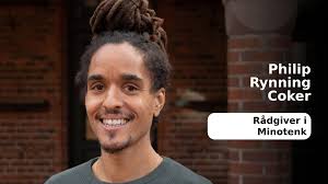 Jeg møter opplevelsen av å være annerledes både hjemme og borte