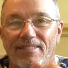 Dee Laird's Instagram, Twitter & Facebook