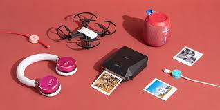 Explore kitchen accessories, gadgets, kitchenware, and more. Best Tech Gifts Under 200 For 2020 Reviews By Wirecutter