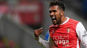 Le sc braga s'affirme sous la présidence antonio salvador comme le 4 e club portugais après le fc porto, le benfica et le sporting portugal. Liga Nos X Ray Of Sc Braga Sl Benfica