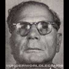 Michael “The Pike” Heitler ⠀ ⠀ Was a German-American mob boss during  Prohibition, involved in prostitution and other rackets in Chicago. In the  early 1900s, The Pike had operated many brothels as