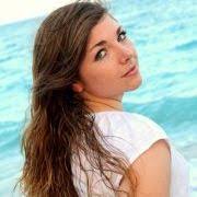 Amanda Enyart's Instagram, Twitter & Facebook