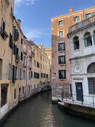 Pin By Elenh Kioyrtsidoy On Benetia Venice Italy City
