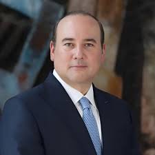 Paridad total en el pleno del Tribunal Superior de Justicia de Nuevo León.  Hoy contamos con 8 magistradas y 8 magistrados en nuestro órgano colegiado  con el nombramiento de mis compañeras Laura