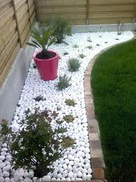 Deco Jardin Galet Blanc Deco Jardin Decoration Jardin Idees Jardin