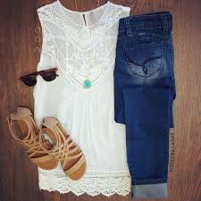 What Shoes To Wear With Capris 50 Best Outfits Myschooloutfits Com Fashion Casual Outfits Style