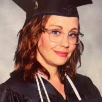 Jennifer Vales's Instagram, Twitter & Facebook