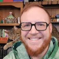 Denise Holbrook's Instagram, Twitter & Facebook