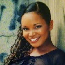 Camille Stanton (stantoncamilles)