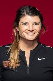 Nicole Leimbach's Instagram, Twitter & Facebook