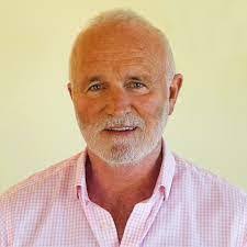 Brian Ultreras's Instagram, Twitter & Facebook