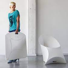 This chair is lightweight, yet constructed of high impact. Flux Chair By Douwe Jacobs And Tom Schouten æŠ˜ã‚Šç•³ã¿å¼æ¤…å­ æ¤…å­ã®ãƒ‡ã‚¶ã‚¤ãƒ³ æ¤…å­