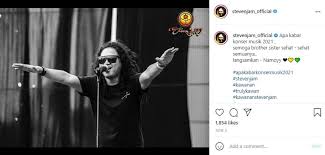 Grup musik ini beranggotakan empat orang, yaitu steven n kaligis, teguh wicaksono (tege), rival himran, dan aci. O8frflwxsjgs M