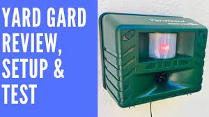 Powerful silent sounds are emitted that bother deer, raccoon, squirrels, rabbits, stray cats, neighbor's dogs, skunks, possum, rodents and other pesky animals. Yard Gard Review Setup Test Electronic Pest Repellent Review Youtube