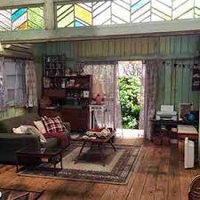 私はディアシスターの葉月と美咲が住んでいた部屋です 家具や壁が素敵で 部屋が映るシーンでは部屋ばかりに目がいってしまいました 和モダン 部屋 部屋 レイアウト インテリア 家具