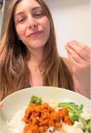 Kohinoor Delhi Butter Chicken Cooking Sauce