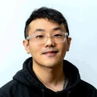 Tommy Vang's Instagram, Twitter & Facebook